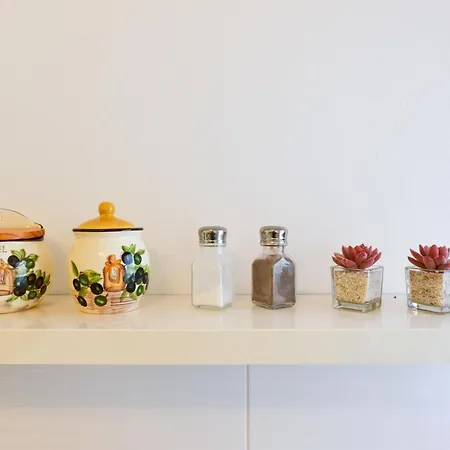 Apartment Fuer Fuenf Personen Im Ersten Stock By Interhome Vir